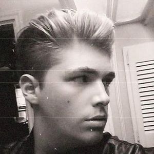 Meet your Posher, Wes